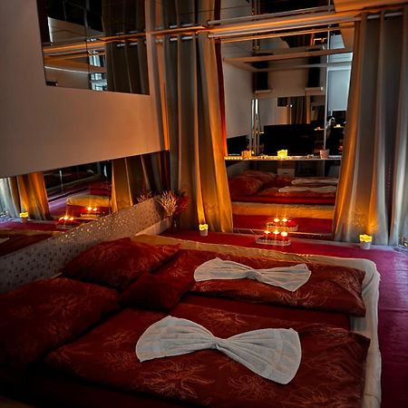Tantra Klub Villa Prague Exterior photo